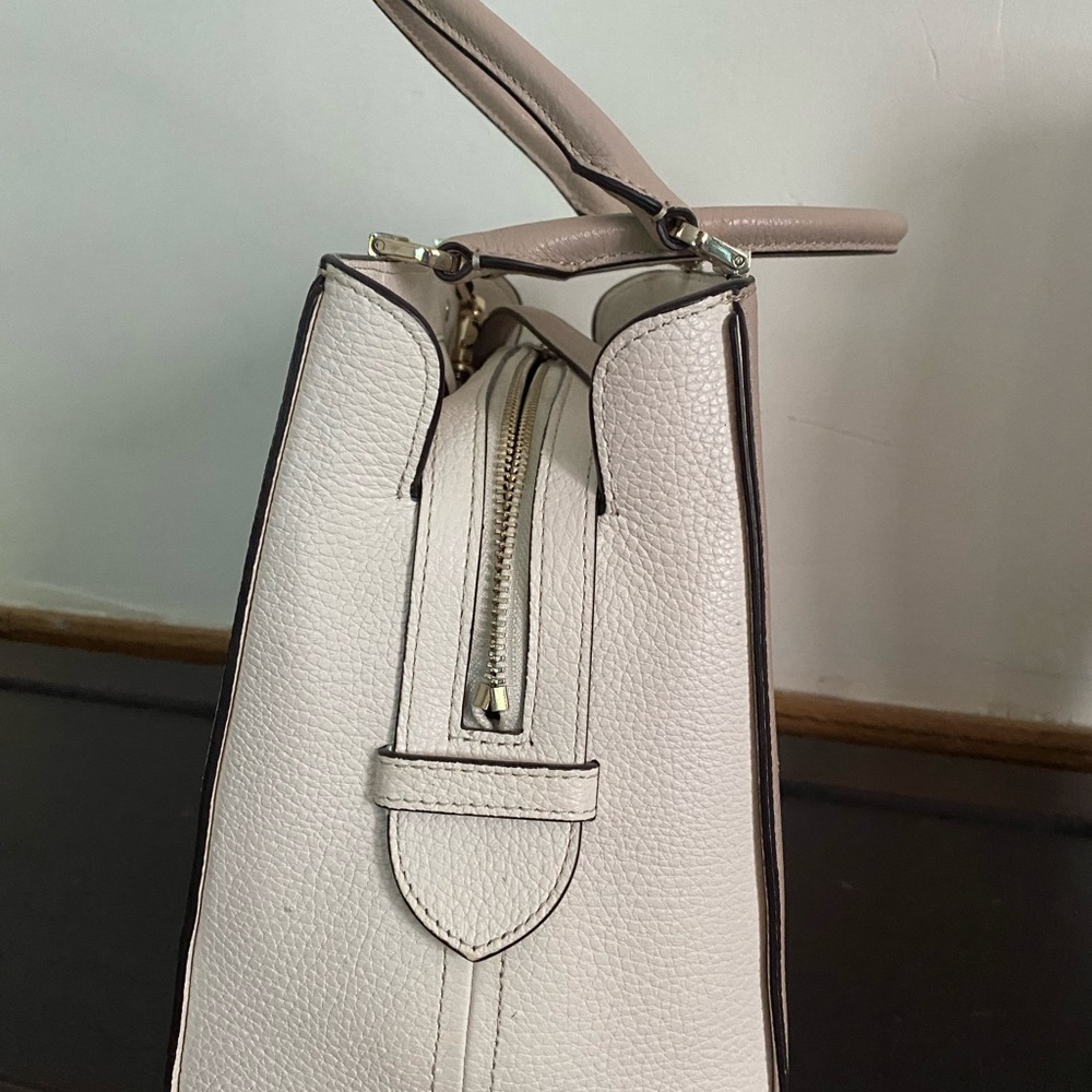 Kate Spade - Picture 3 of 9